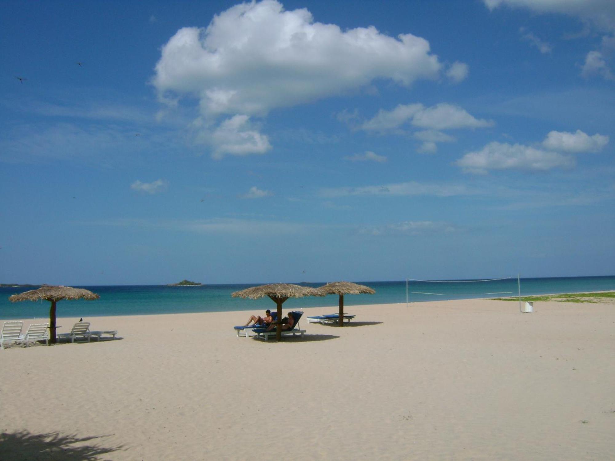 נילבלי Pigeon Island Beach Resort And Spa מראה חיצוני תמונה