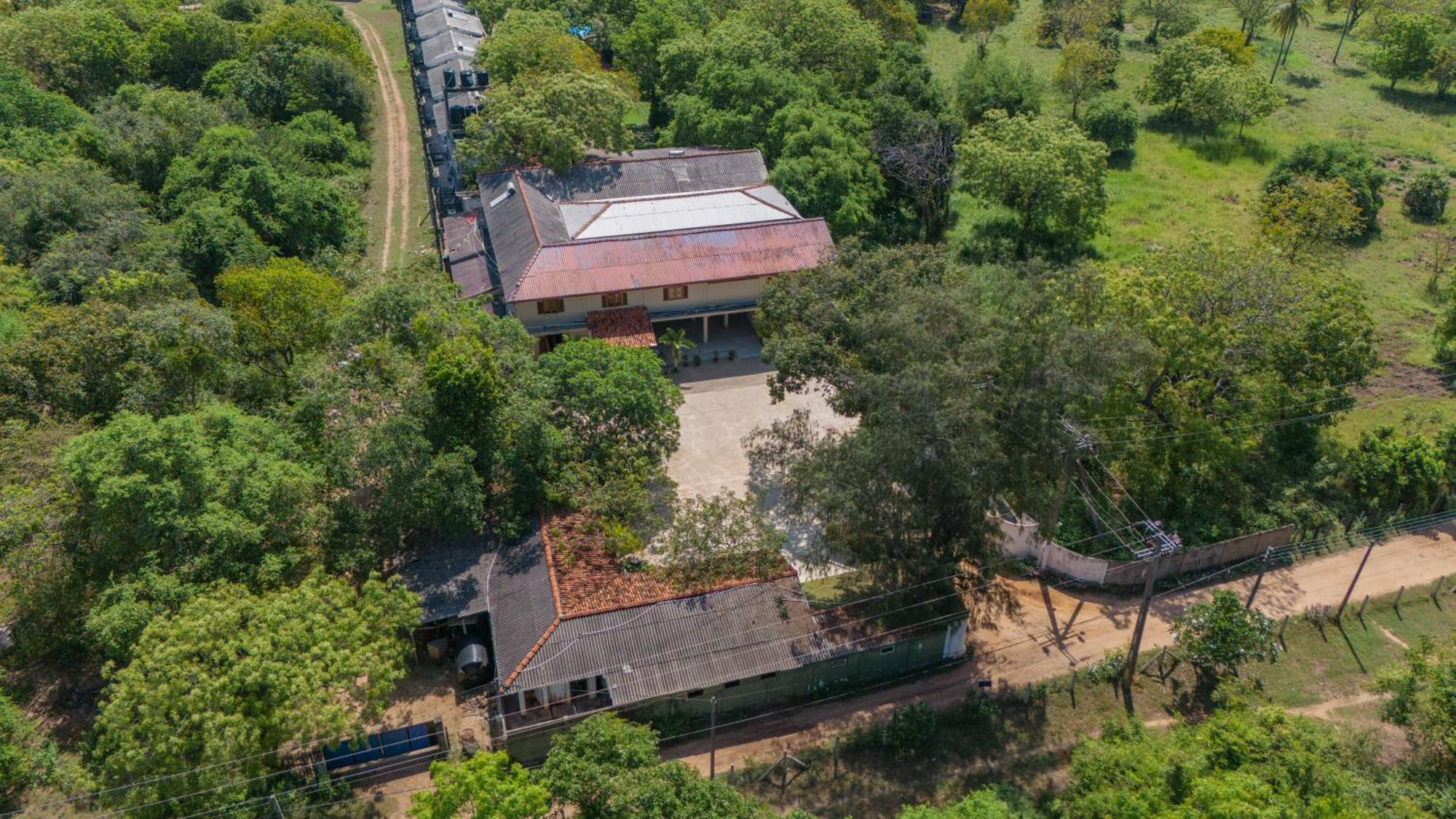 נילבלי Pigeon Island Beach Resort And Spa מראה חיצוני תמונה