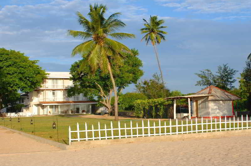 נילבלי Pigeon Island Beach Resort And Spa מראה חיצוני תמונה