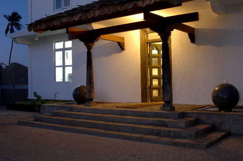 נילבלי Pigeon Island Beach Resort And Spa מראה חיצוני תמונה