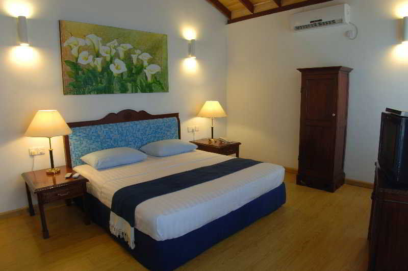 נילבלי Pigeon Island Beach Resort And Spa מראה חיצוני תמונה