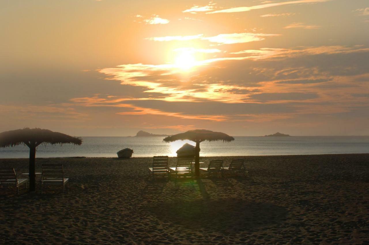 נילבלי Pigeon Island Beach Resort And Spa מראה חיצוני תמונה